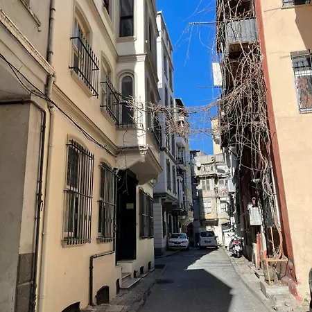 Appartement Ozcans Pera Flats 4 *