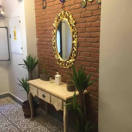 Ozcans Pera Flats 4 *